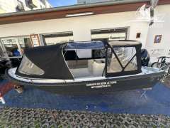 RioMar Boats 515 Tuckerboot