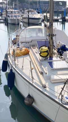 Dufour 35