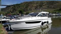Sealine S330