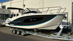 Quicksilver 875 Sundeck