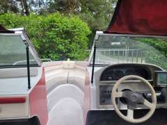 Four Winns Four Winns