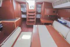 Beneteau Oceanis 48