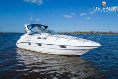 Sealine S34 Deck boat