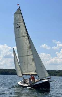 Swallow Yachts BayRaider 20