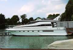Azimut Luxus Motoyacht Dellapasqua