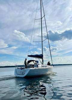 Jeanneau 33i