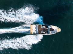 X Shore 1 - BOWRIDER