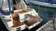 Sealine F42/5
