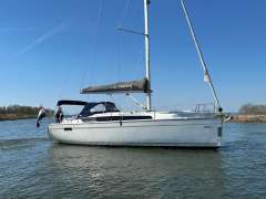Bavaria Cruiser 34 style