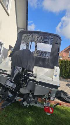 Quicksilver 605 Sundeck