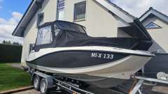 Quicksilver 605 Sundeck