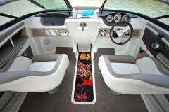 Sea Ray 230 SLX