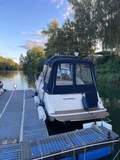 Bayliner 2655 MIT FLEXI TEAK, TRAILER U.V