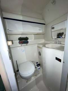 Bayliner 2655 MIT FLEXI TEAK, TRAILER U.V