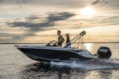 Bayliner ELEMENT M17