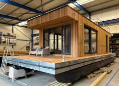 Surla 12 Houseboat