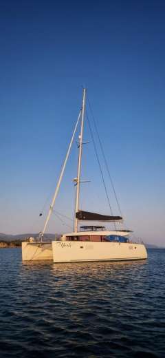 Lagoon 450 S