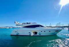 Ferretti 592