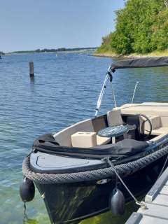 Maxima 600 tender