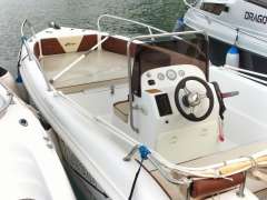 Marino Costruzioni Nautiche Atom 2000