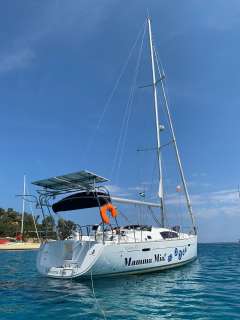 Beneteau Oceanis 43