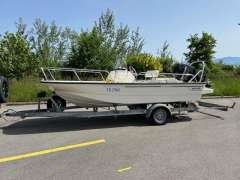 Boston Whaler montauk 170 Bateau de sport