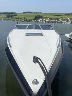 Mel Hart Baretta Phaser 230C Sport Boat