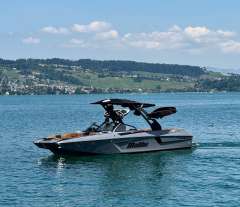 Malibu MXZ 23 M6Di Monsoon Bateau de sport
