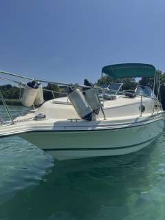 Rinker 265 Fiesta Vee