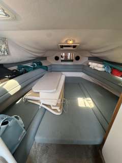Rinker 265 Fiesta Vee