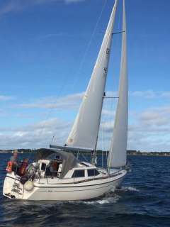 Marine Projects Moody Eclipse 33