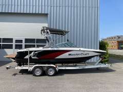 MasterCraft X2 Wakeboard/Wakesurf