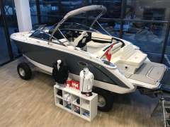 Cobalt R5 Bowrider
