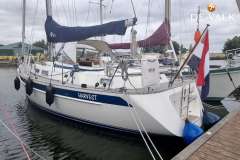 Hallberg-Rassy 37