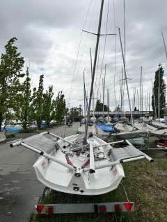 Laser 4000 Skiff