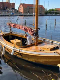 Traditionell svensk koster Klassiska segelyachter