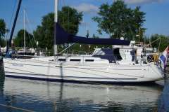 Dufour 40 Performance