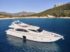 Ferretti 731