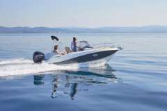 Quicksilver Activ 675 Sundeck Sportboot