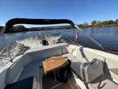 Sea Ray 230 Sunsport OB