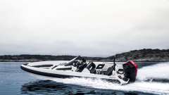 IRON 907 Coupe Sportboot