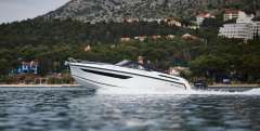 Parker 800 Cruiser inkl. 200 PS und Trailer Bateau à cabine