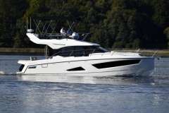 Parker Monaco 110 Flybridge 2 x 200 PS Flybridge