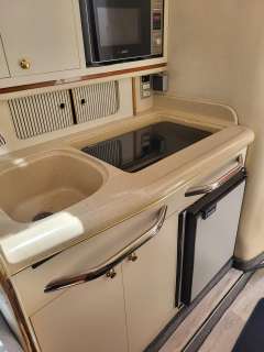 Sea Ray Sundancer 290