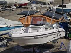 Ranieri Voyager 19S Bowrider