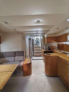 Sunseeker Camargue 55