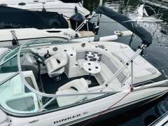 Rinker 246 Captiva