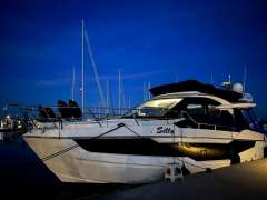 Galeon 400 Fly