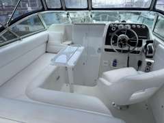 Rinker Fiesta Vee 265