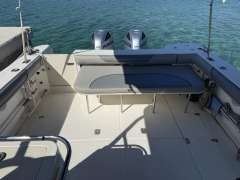 Boston Whaler 305 Conquest